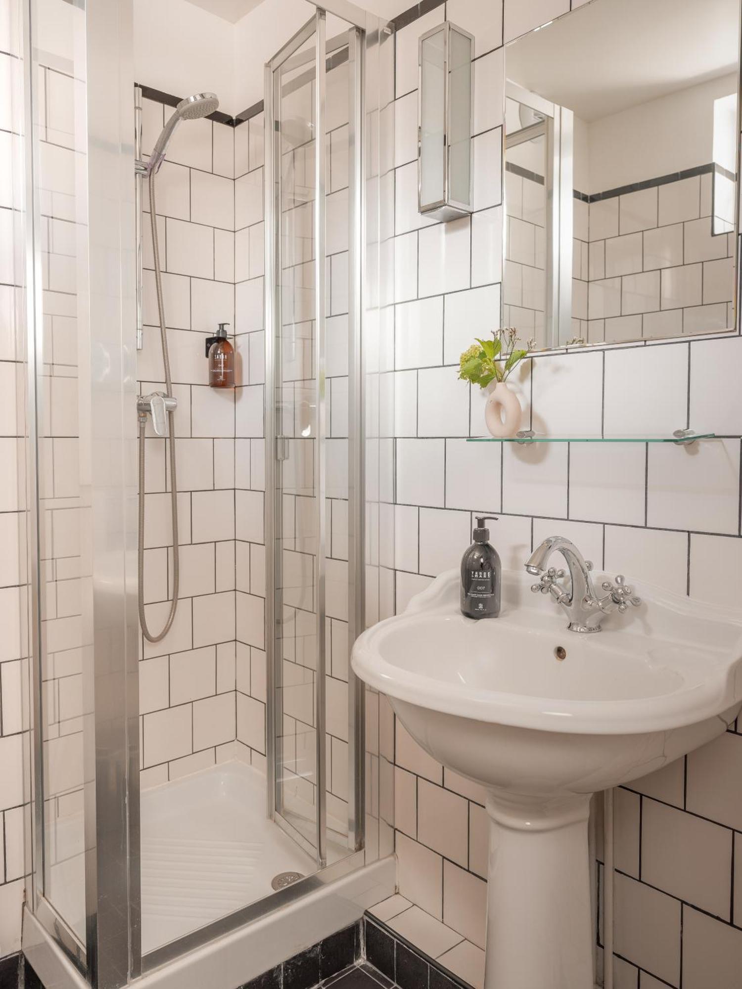 Hotel Basss Paříž Exteriér fotografie